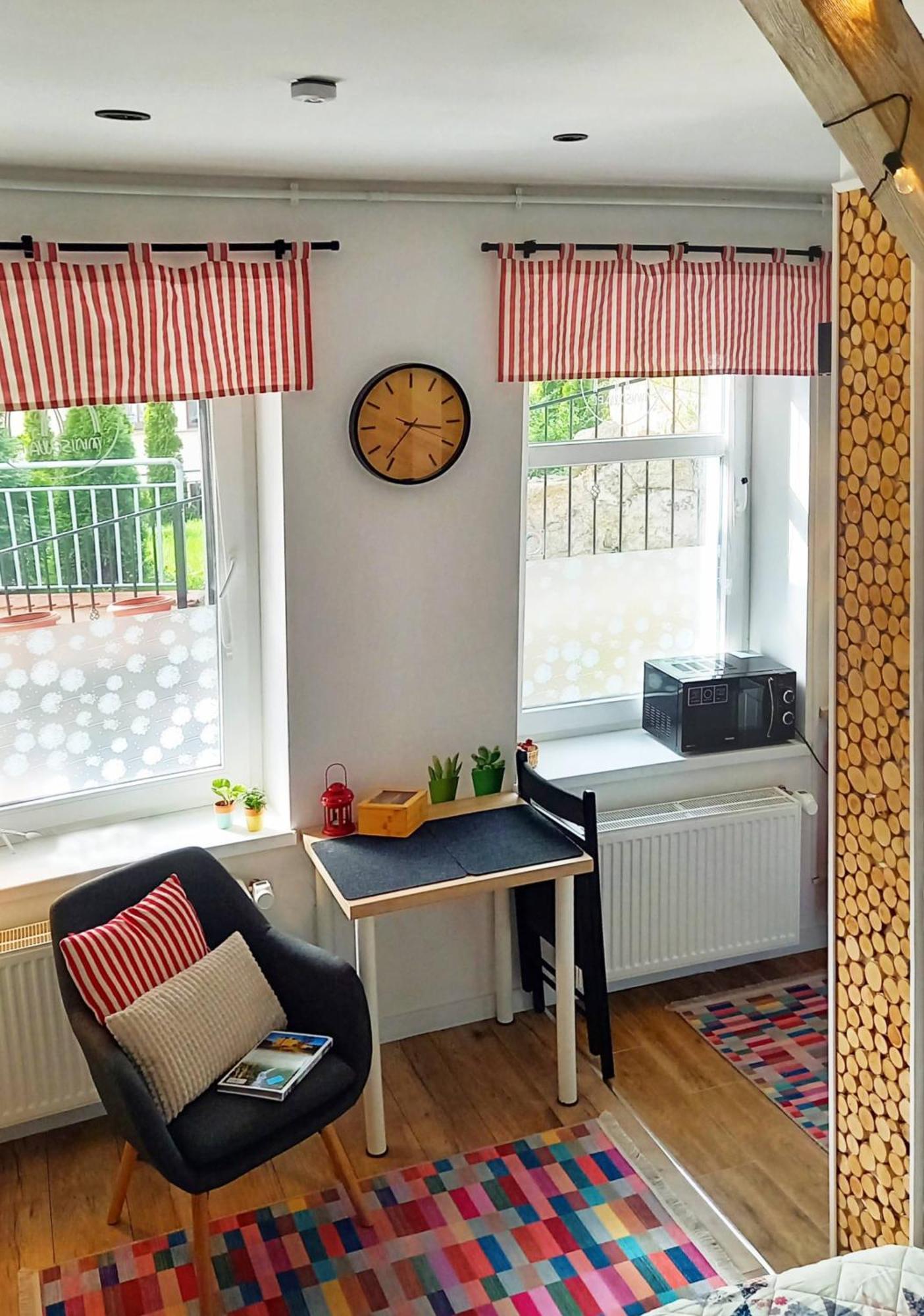 Minisowa Apartamento Jedlina-Zdroj Exterior foto